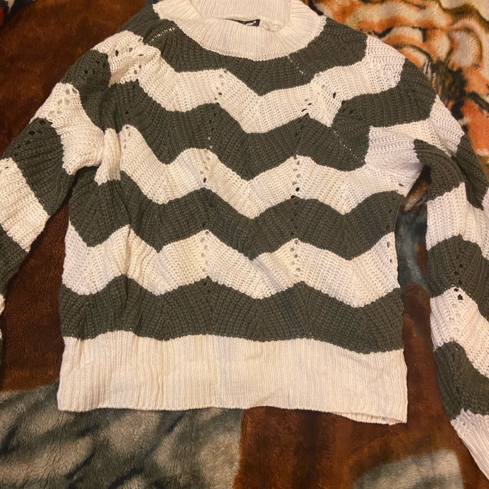 Knit sweater